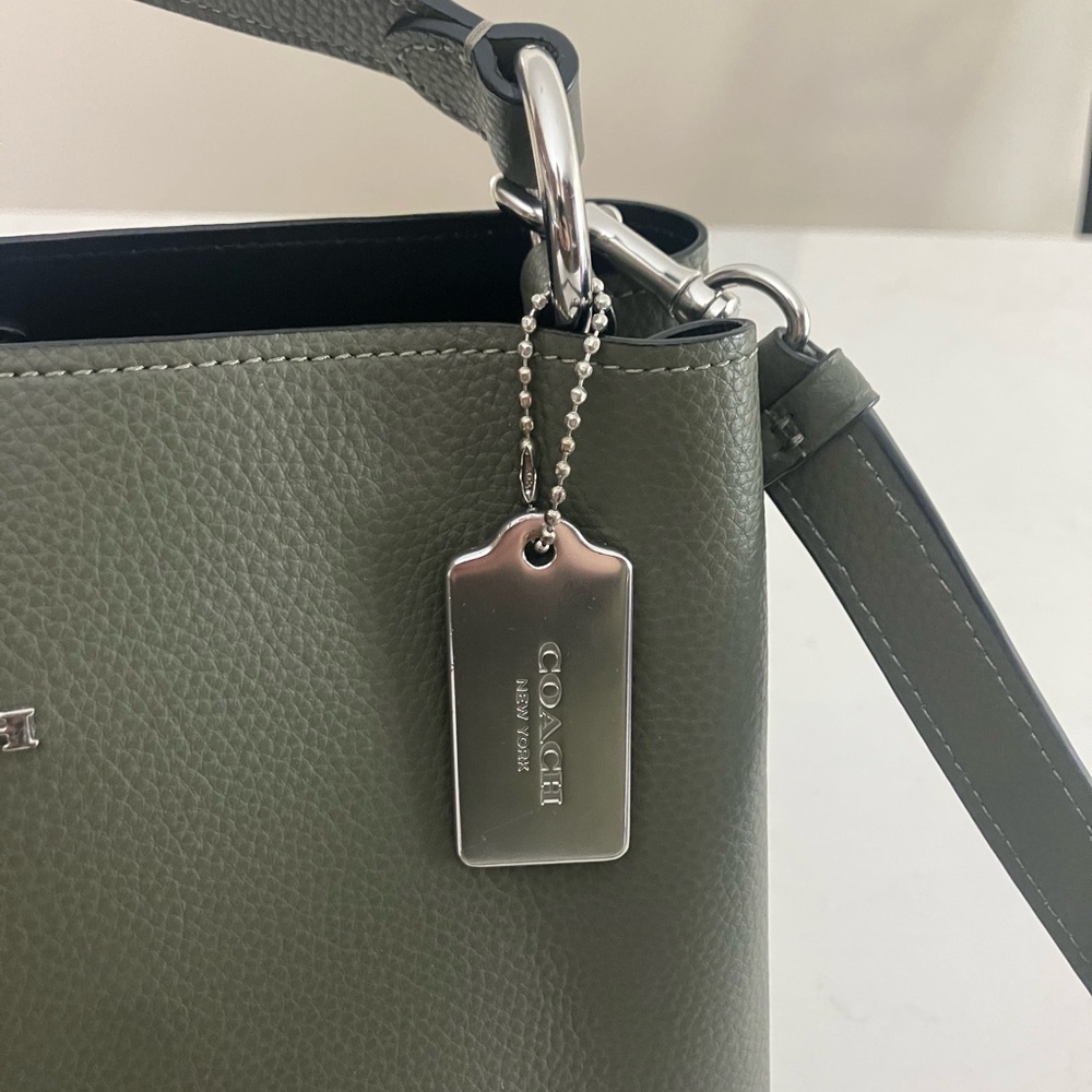 Coach Surplus Green Pebbled Leather Town Bucket Bag *NEW* - Picture 6 of 7